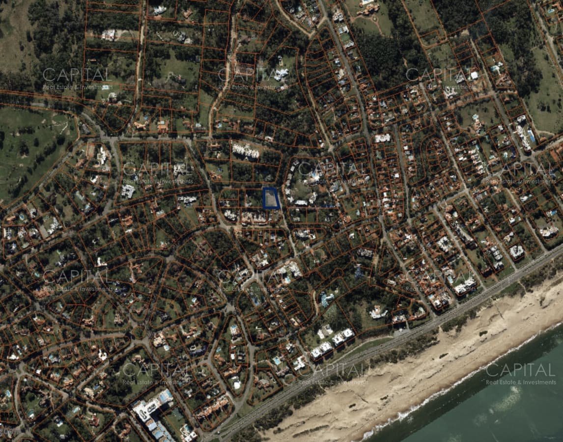 Terreno en venta en el Golf de Punta Del Este