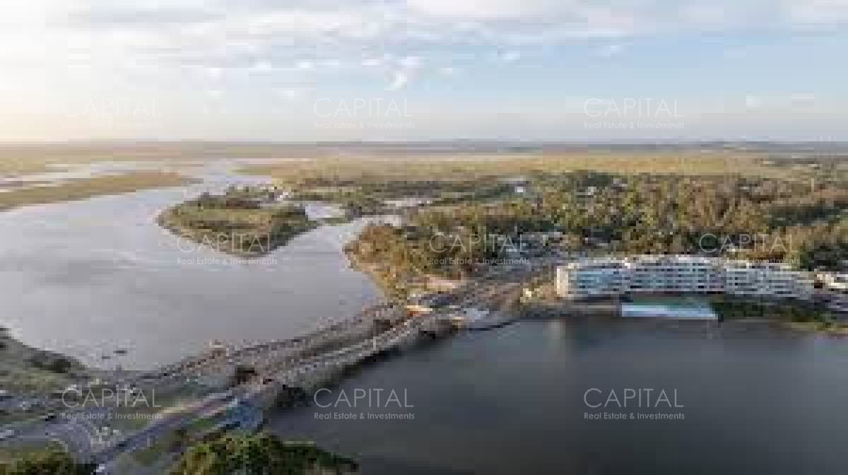 Sobre Arroyo de La Barra Punta del Este
