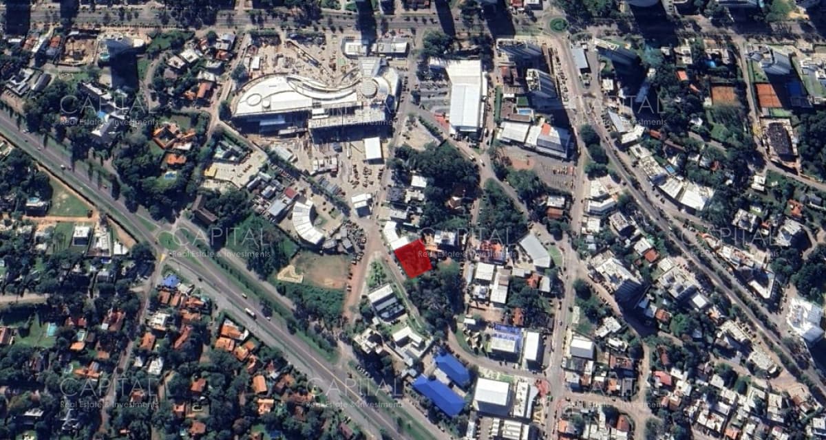 Terreno comercial para local, en Punta del Este