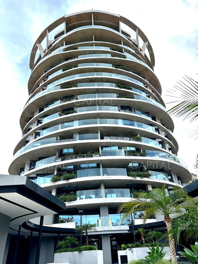 1 dormitorio piso alto en Carrasco Terraza y parrillero