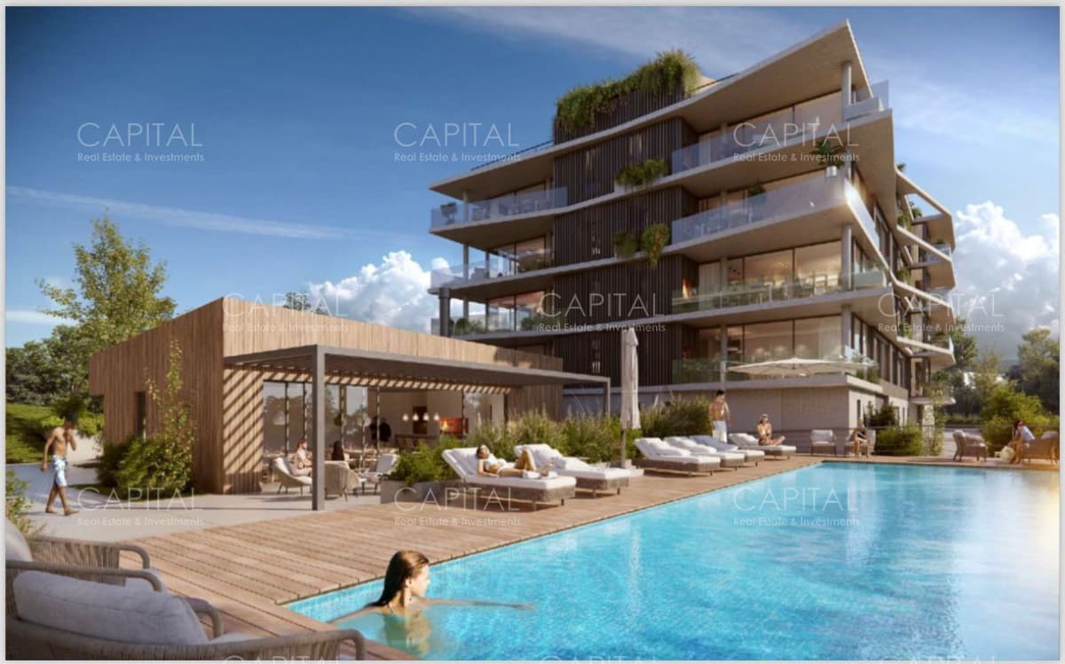 Apartamento en pozo de tres dormitorio en Carrasco, Proyecto Sky Polo.