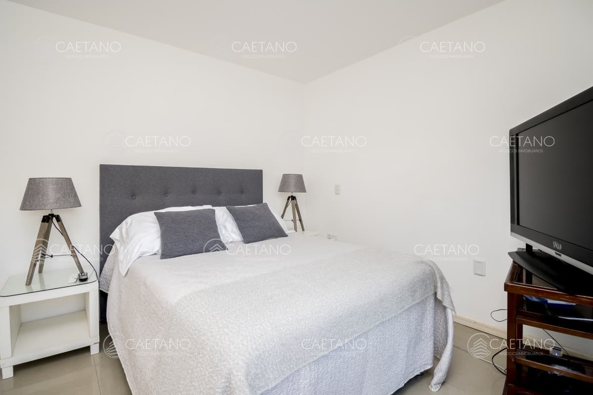 Amplio y luminoso apartamento de 2 dormitorios en Aidy Grill Venta y Alquiler