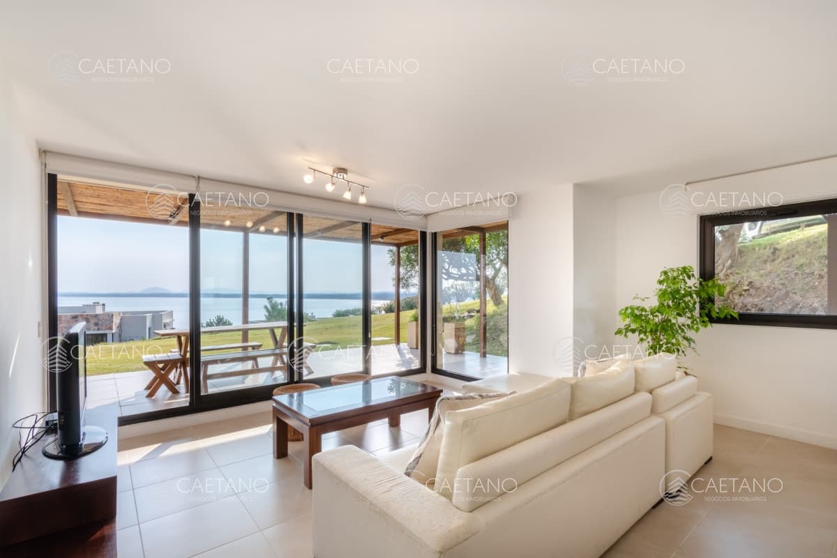 Alquiler temporario y venta de gran apartamento en la Loma de la Ballena
