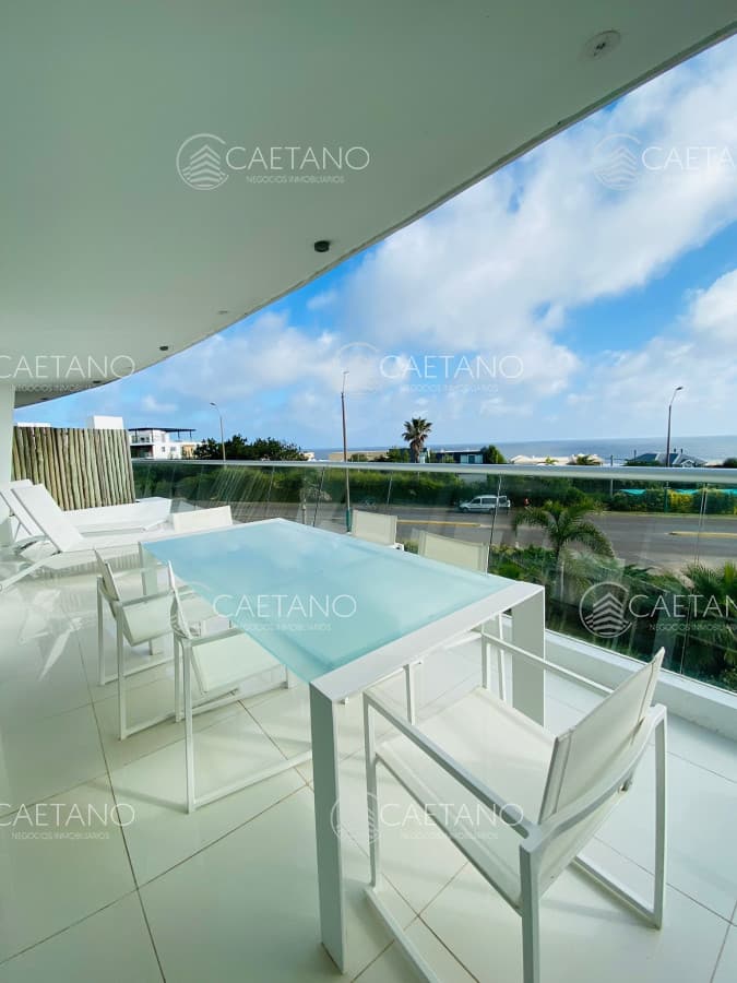 Apartamento En Alquiler de Temporada Dos dormitorios en Bikini Beach