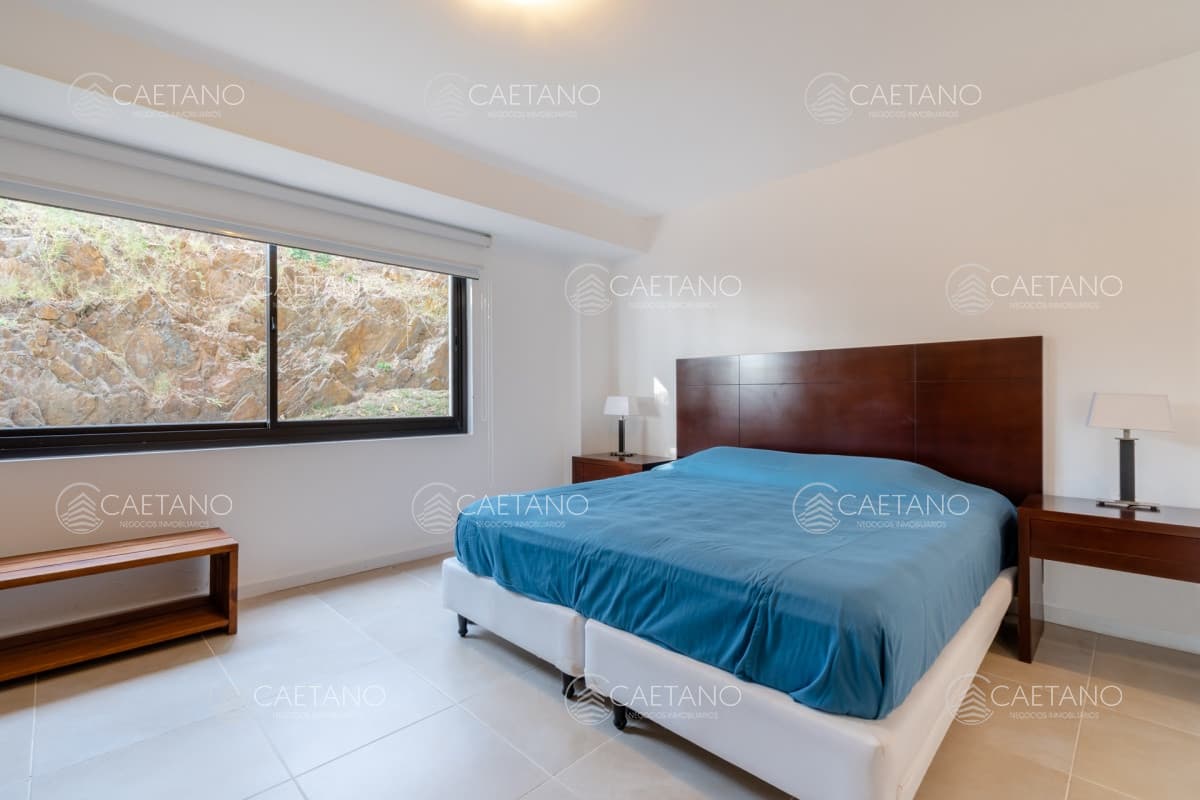 Alquiler temporario y venta de gran apartamento en la Loma de la Ballena