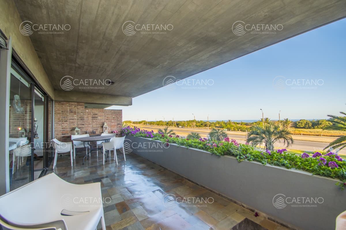 Sea Side Punta del Este Apartamento en Venta