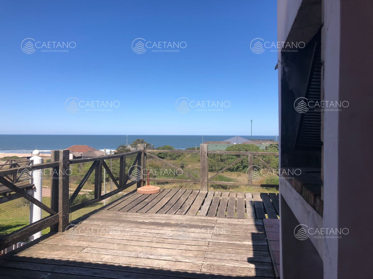 Casas en Montoya en tres plantas con Excelente vistas al Mar