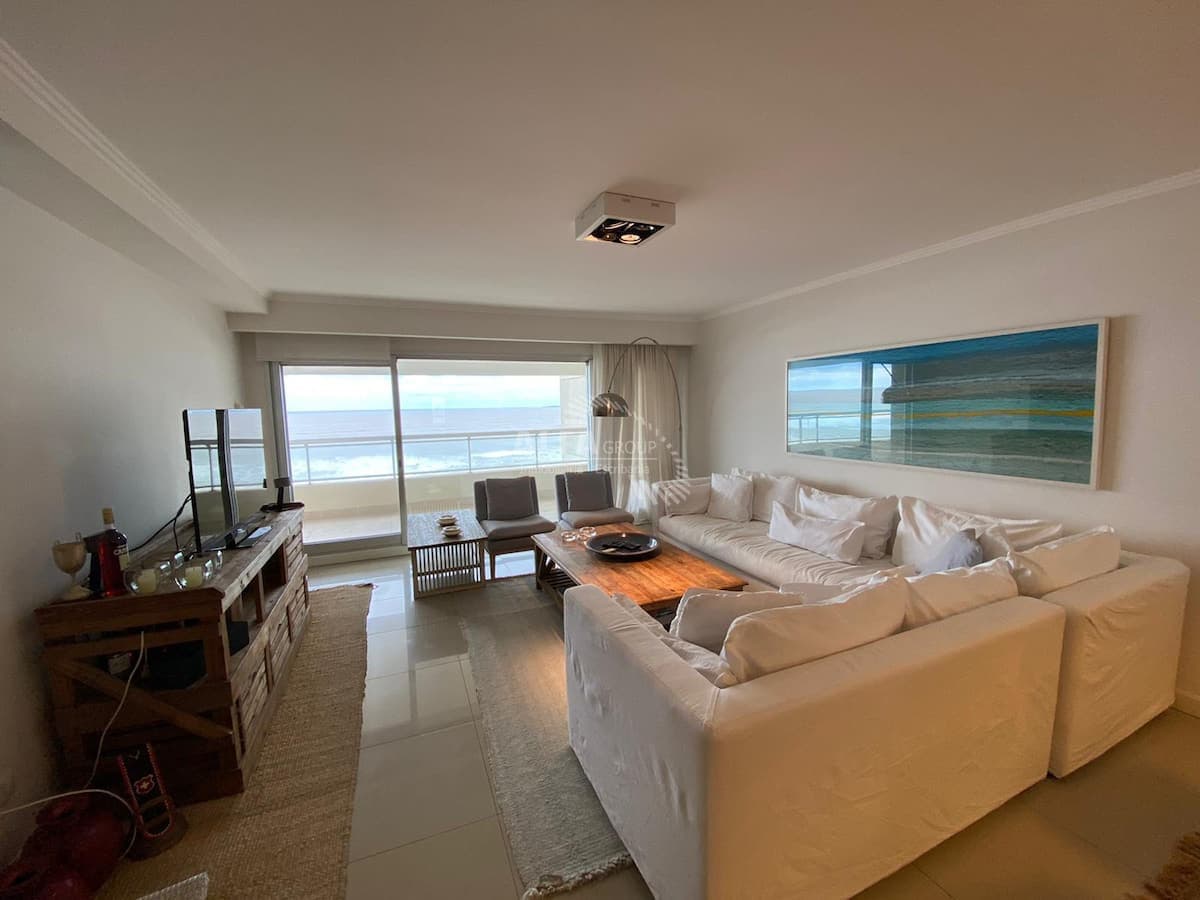 Apartamento en venta en Punta del Este, Brava