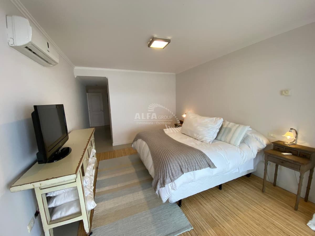 Apartamento en venta en Punta del Este, Brava