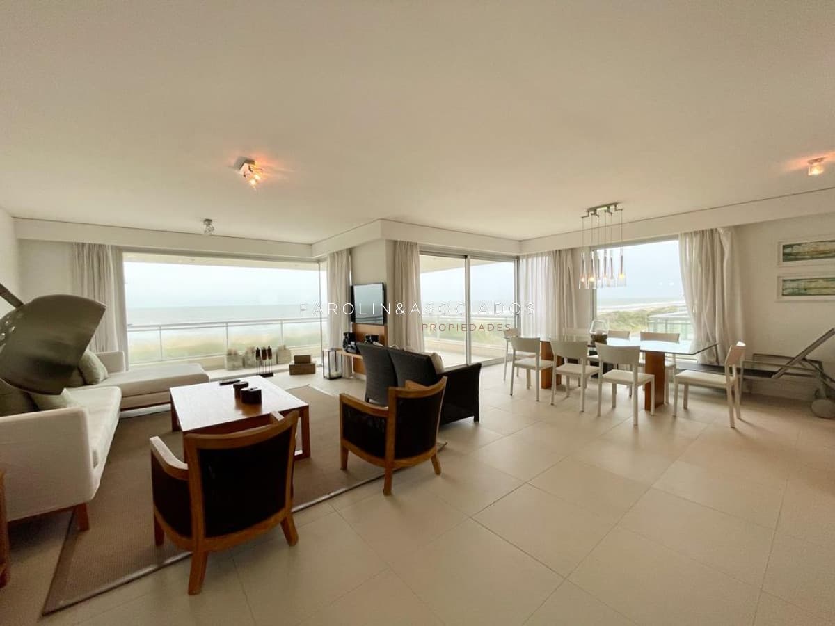 Apartamento en venta en Terrazas de villa Brava, Punta del Este.