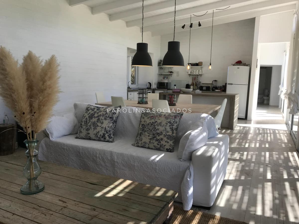 Casa en venta de 4 dormitorios en José Ignacio, Punta del Este.