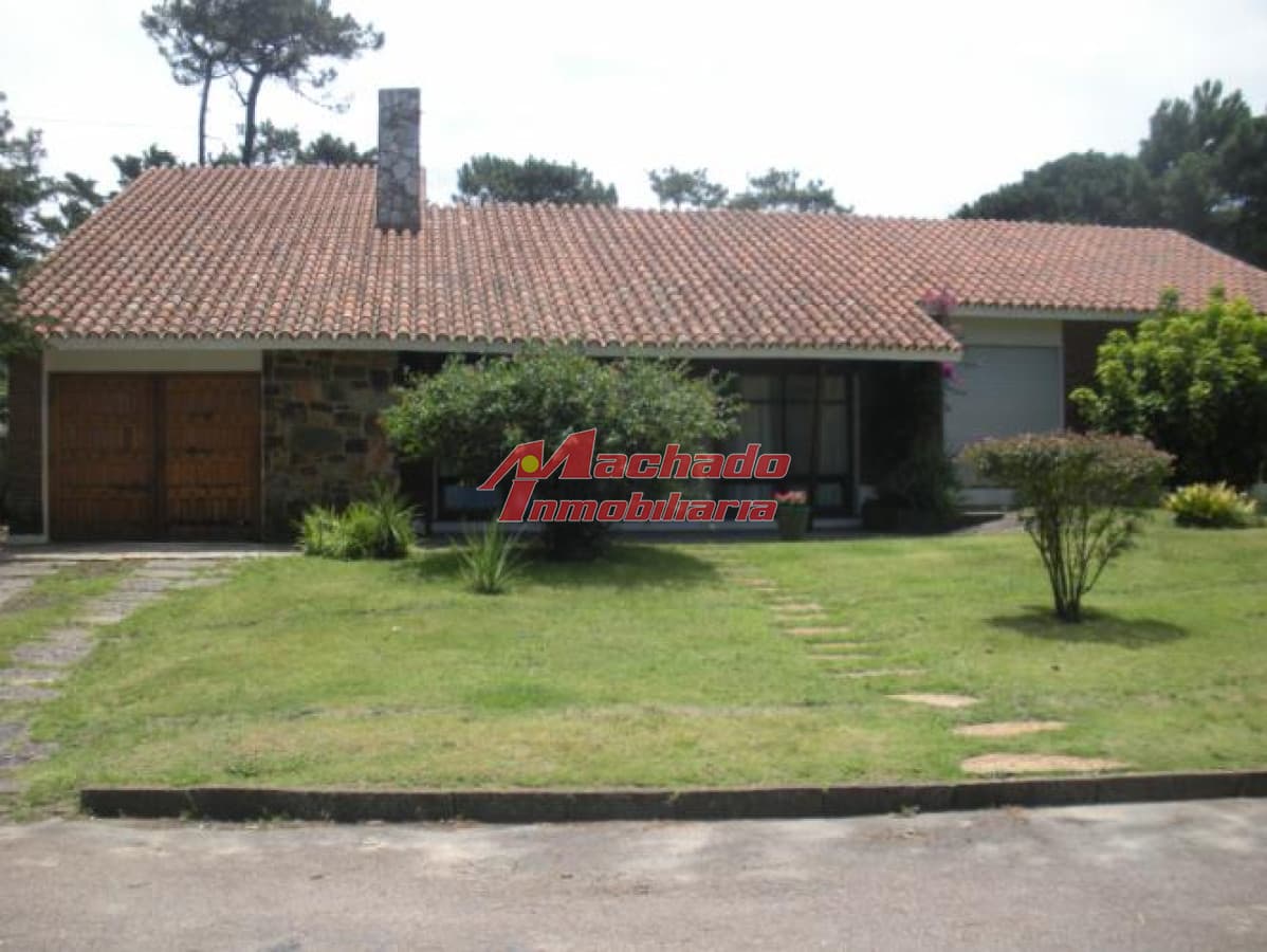 Casa Playa Mansa