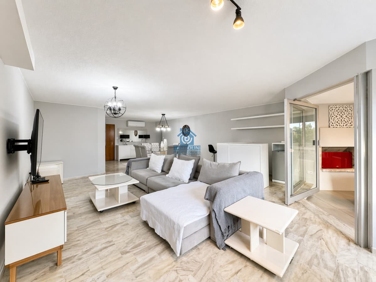 Venta departamento Tres Dormitorios Punta del Este  -