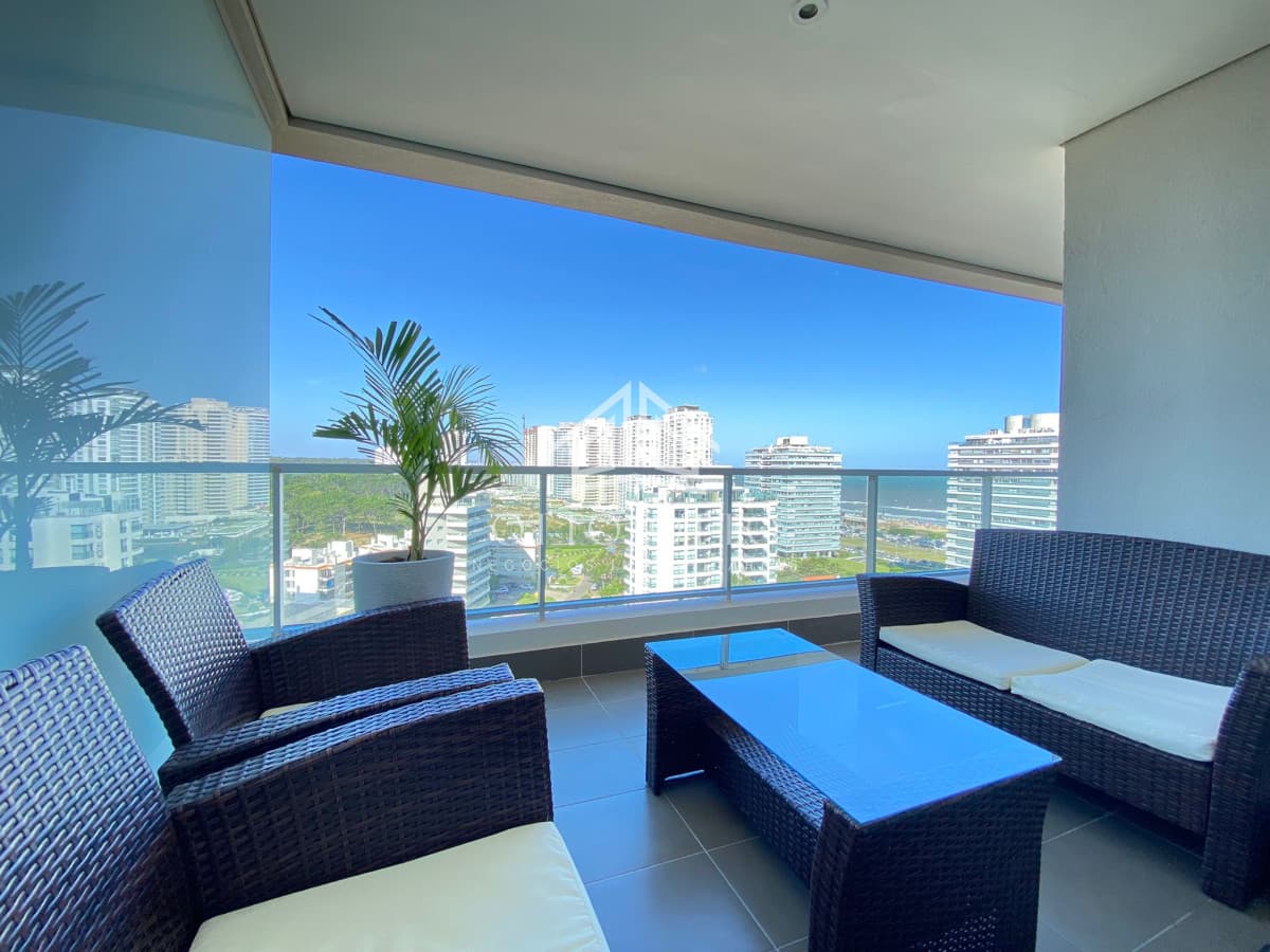 Apartamento en Venta en Wind Tower Dos Dormitorios y Dos Baños