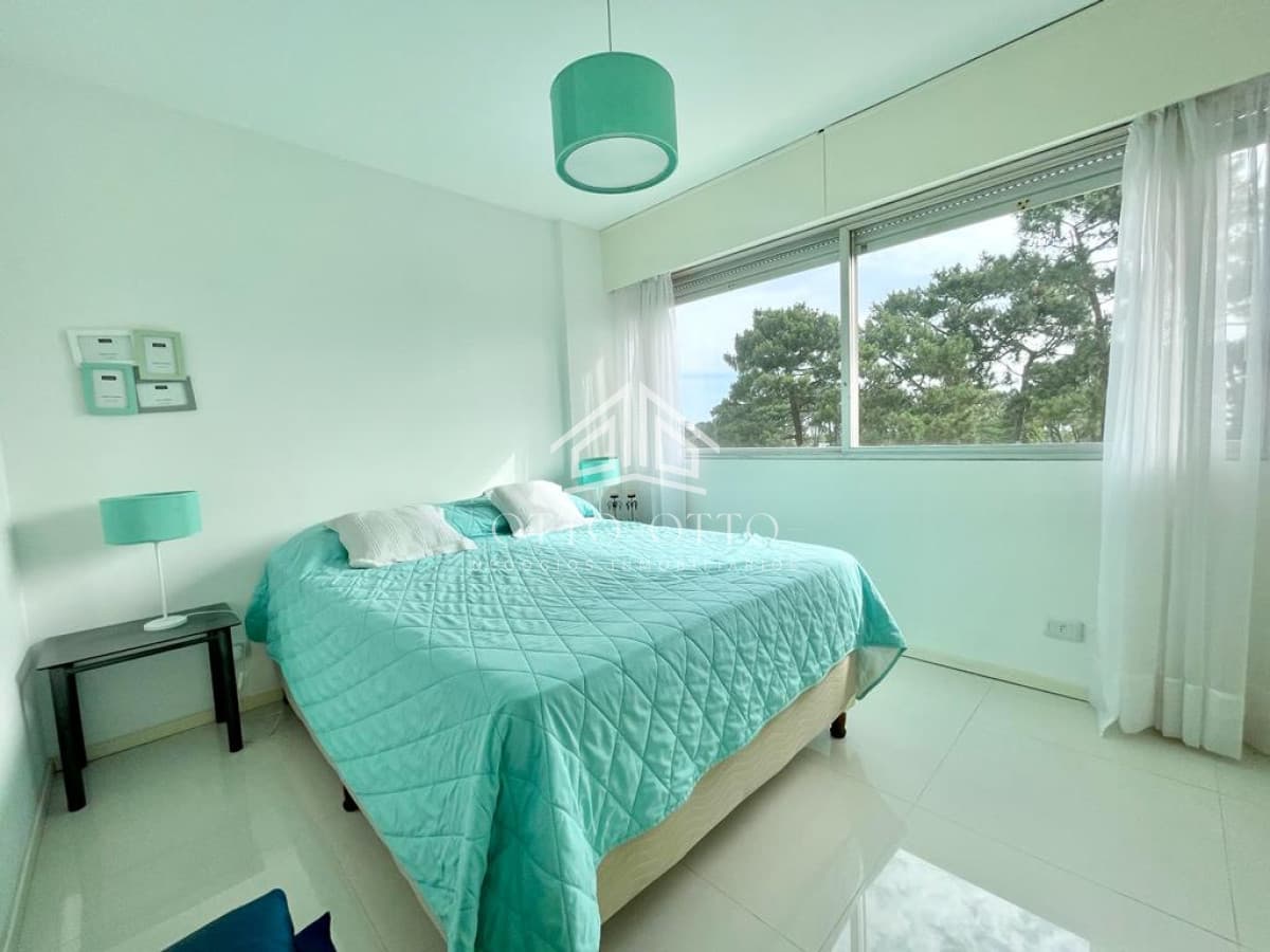 Apartamento en Venta Dos Dormitorios en Oportunidad