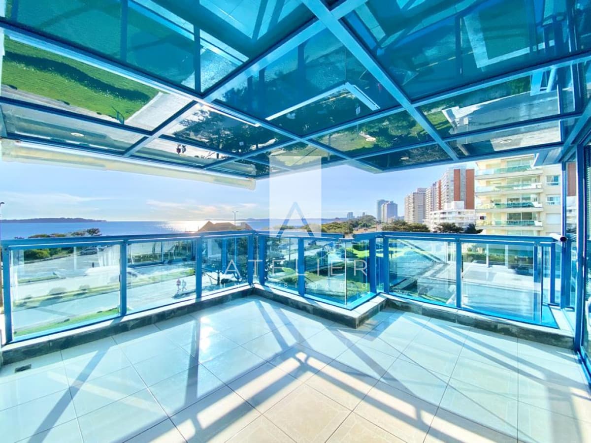 Venta de apartamento 3 dormitorios, Beverly Tower Punta del Este