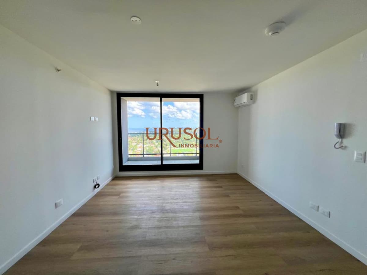 Alquiler apartamento 1 dormitorio vista mar con servicios  -