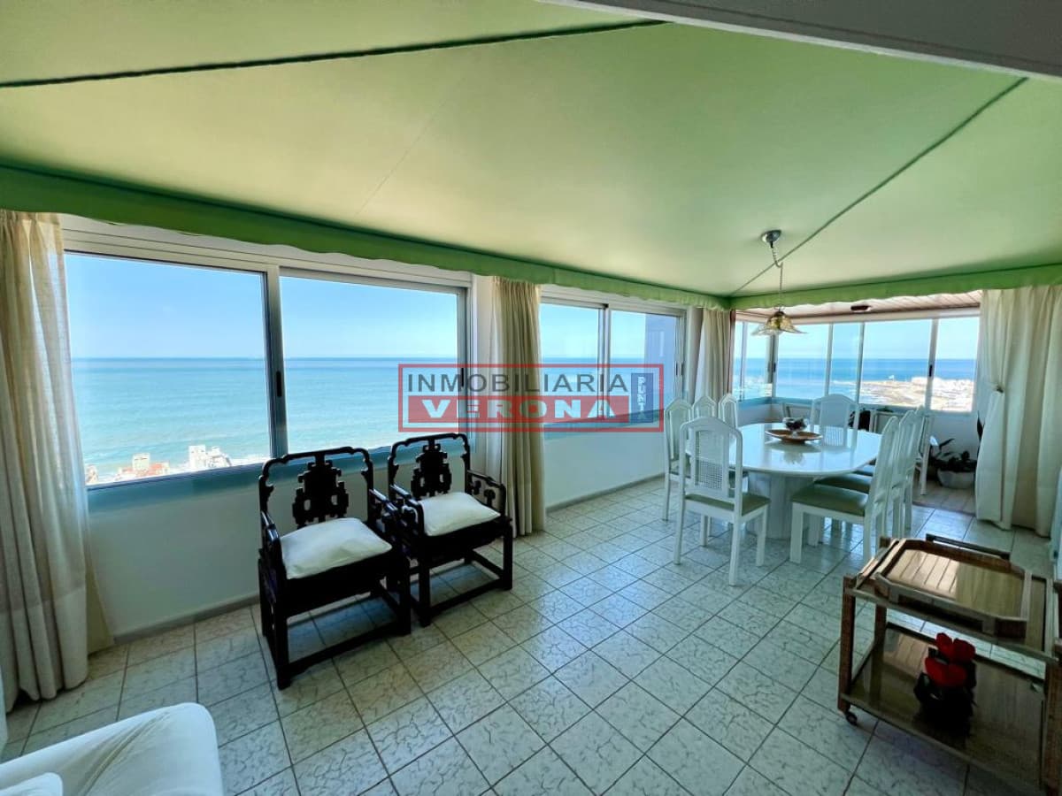 Edificio de categoría - Inmobiliaria Verona Punta