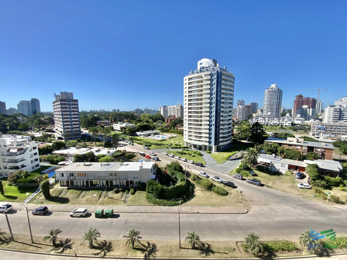APARTAMENTO EN VENTA DE 1 DORMITORIO EN BRAVA