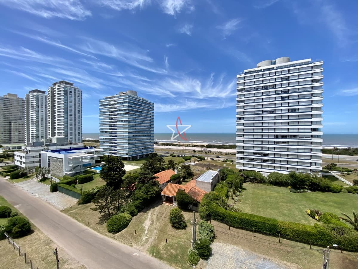 Excelente apto totalmente equipado con vista  a la brava  - Bintang Propiedades