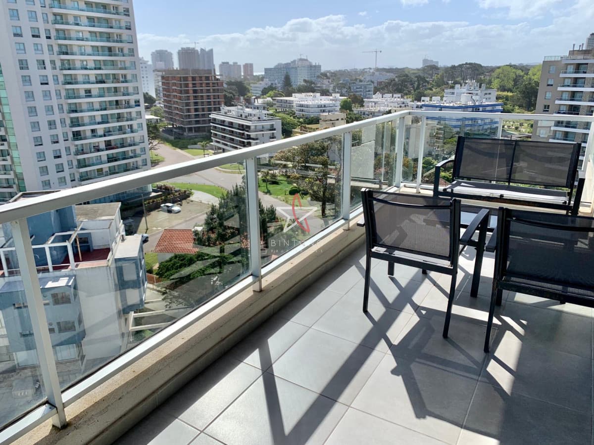 APARTAMENTO, 2DORMITORIOS, BRAVA, PUNTA DEL ESTE, ALQUILER Y VENTA - Bintang Propiedades