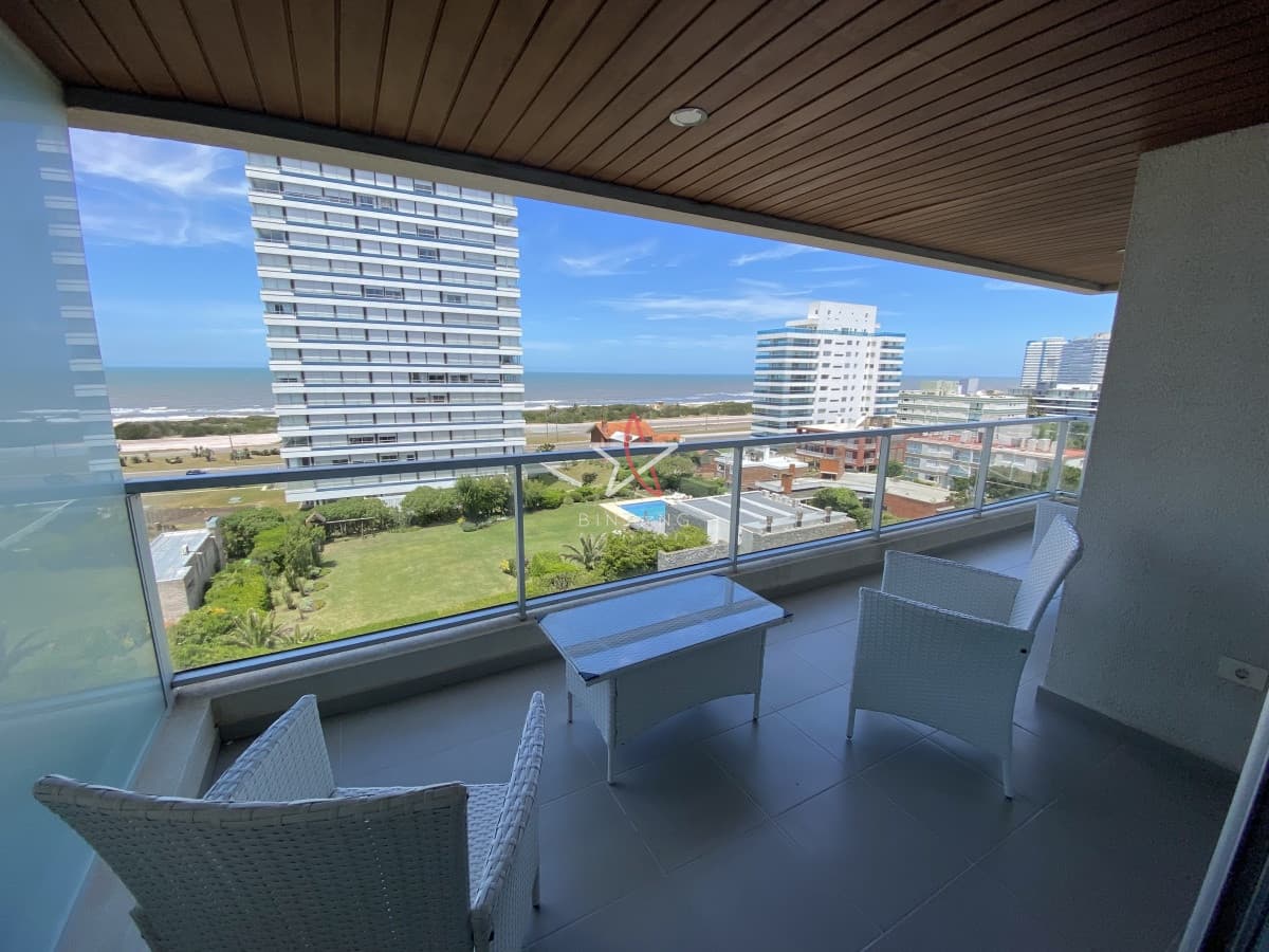 Excelente apto totalmente equipado con vista  a la brava  - Bintang Propiedades