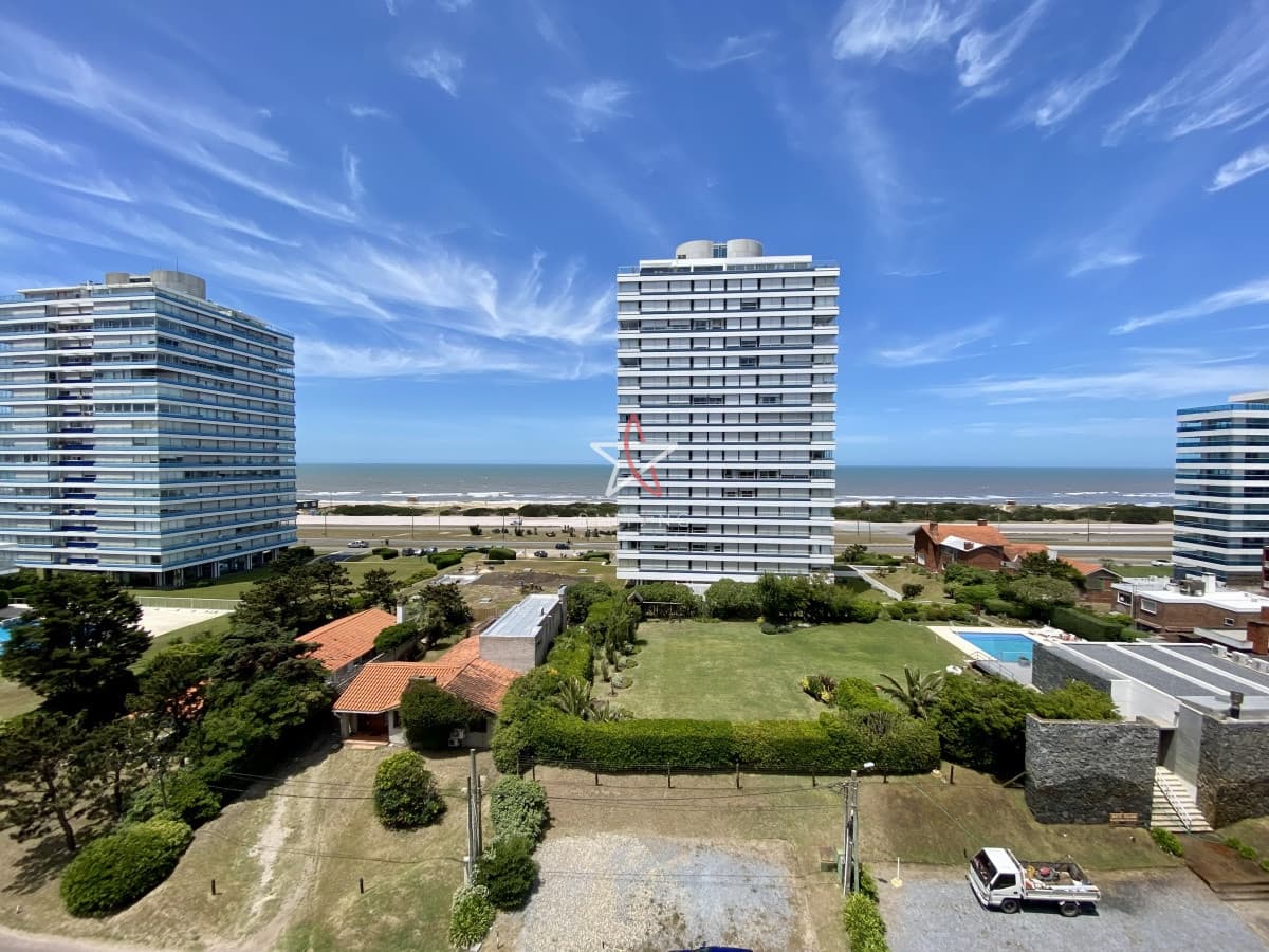 Excelente apto totalmente equipado con vista  a la brava  - Bintang Propiedades