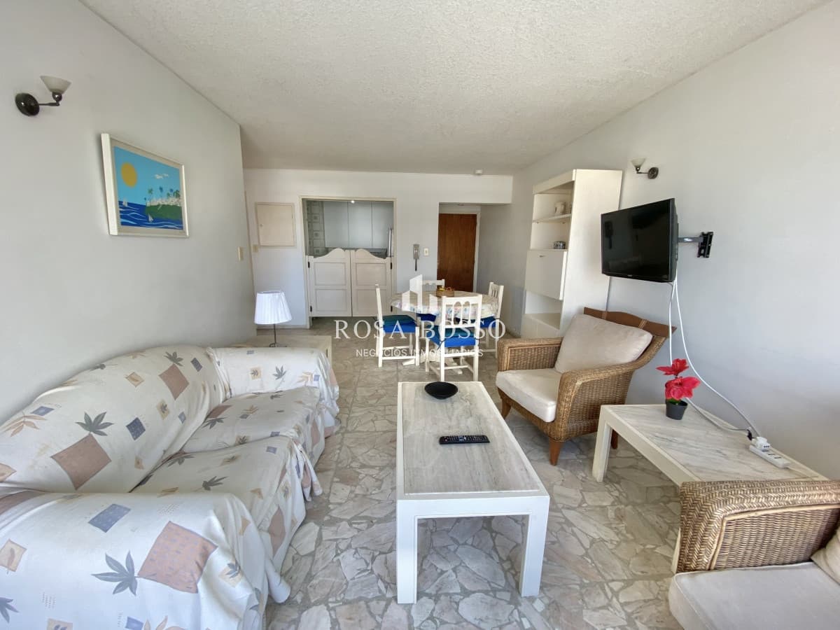 VENTA DE APARTAMENTO DE 1 DORMITORIO Y MEDIO EN PENINSULA PUNTA DEL ESTE