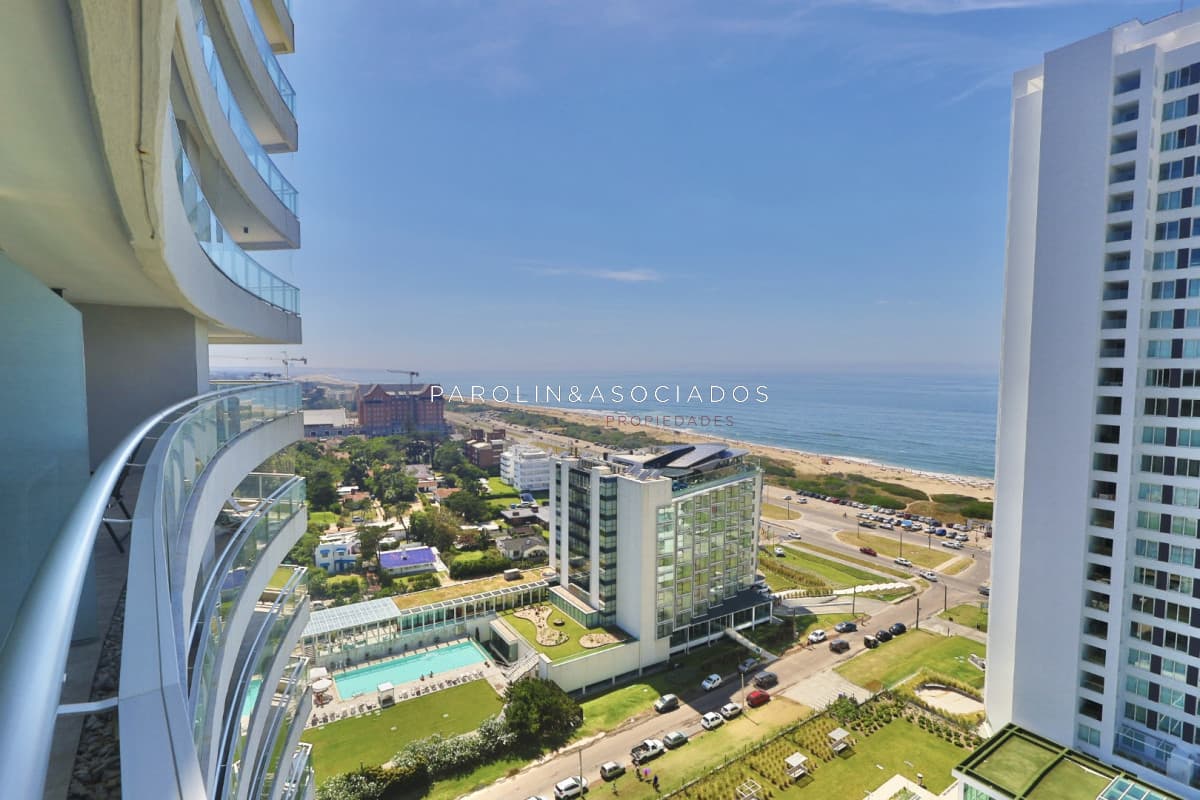 Apartamento en venta 2 dormitorio en Look Brava, Punta del Este.