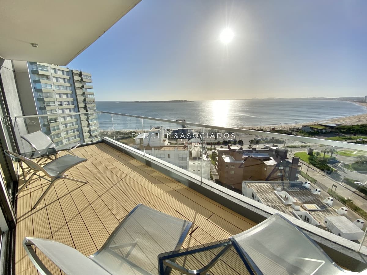 Apartamento en venta en torre Alexander Boulevard, Punta del Este