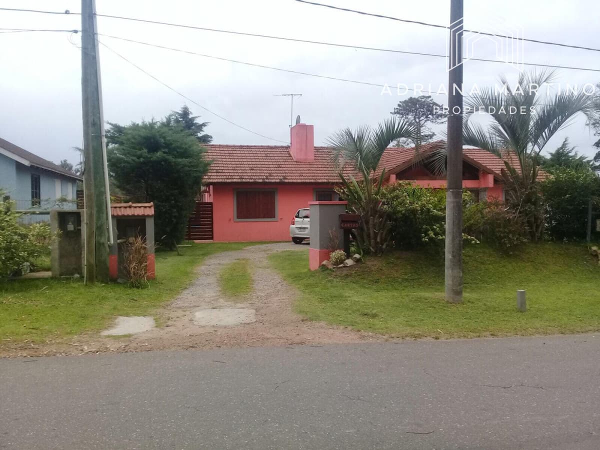 Venta de Casa 4 dormitorios en Beverly Hills, Punta del Este.