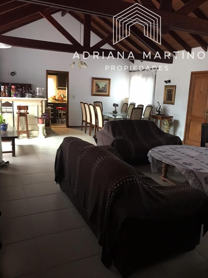 Venta de Casa 4 dormitorios en Beverly Hills, Punta del Este.