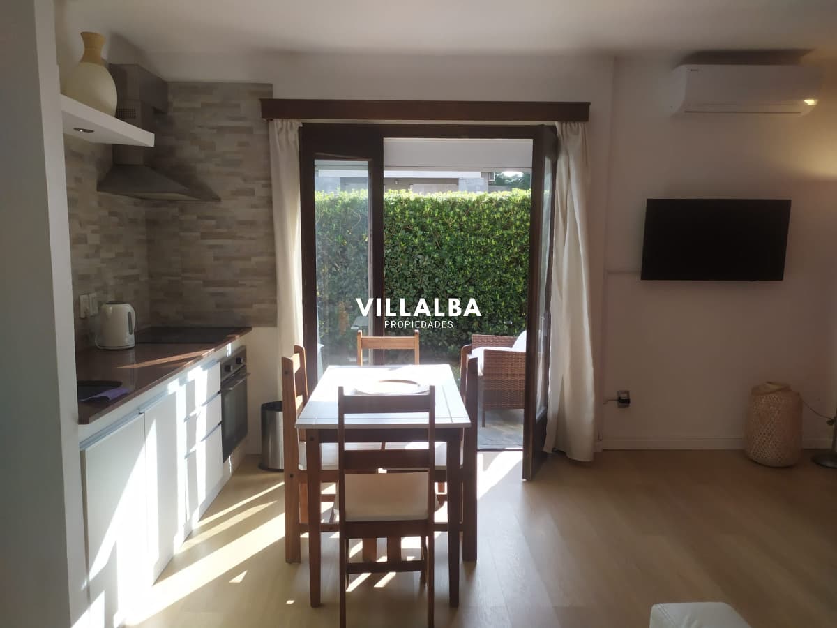 Apartamento 1 y 12 dormitorios, Punta del Este
