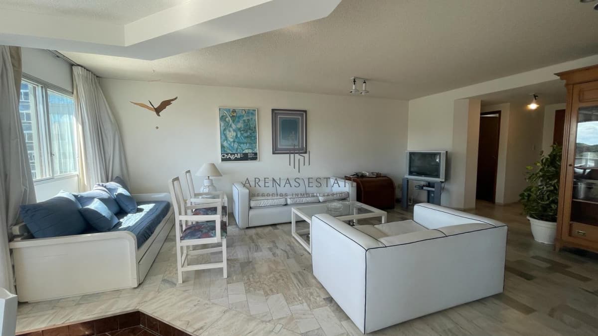 Apartamento ID.2775 - Venta de apartamento 3 dormitorios en Roosevelt, Punta del Este.