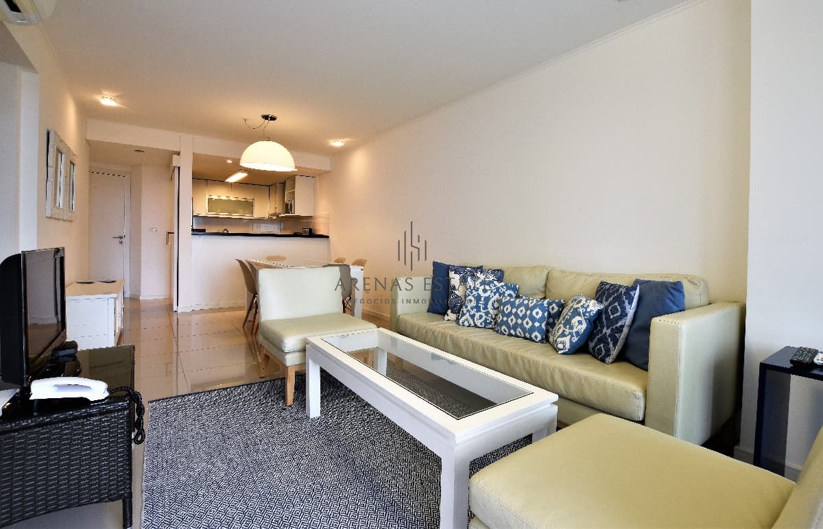 Alquiler Temporario Apartamento 2 dormitorios, Playa brava, Punta del Este