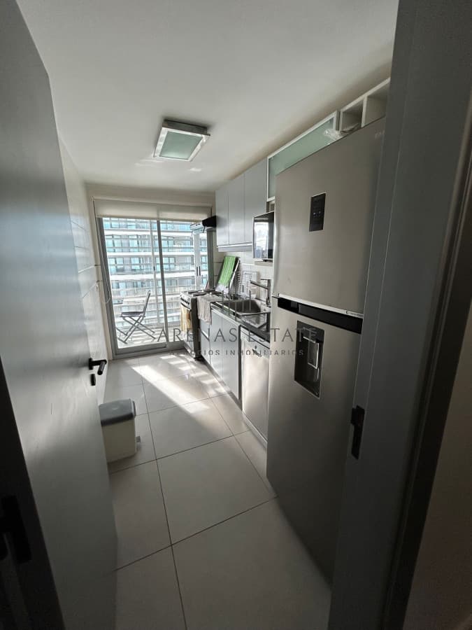 Apartamento de dos dormitorios en venta en Punta del Este