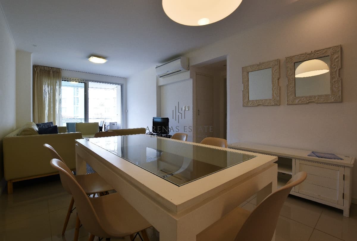 Alquiler Temporario Apartamento 2 dormitorios, Playa brava, Punta del Este