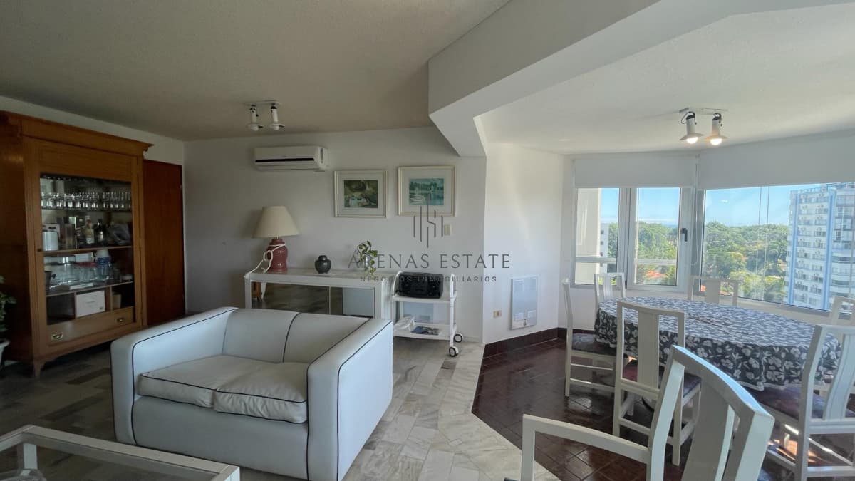 Apartamento ID.2775 - Venta de apartamento 3 dormitorios en Roosevelt, Punta del Este.