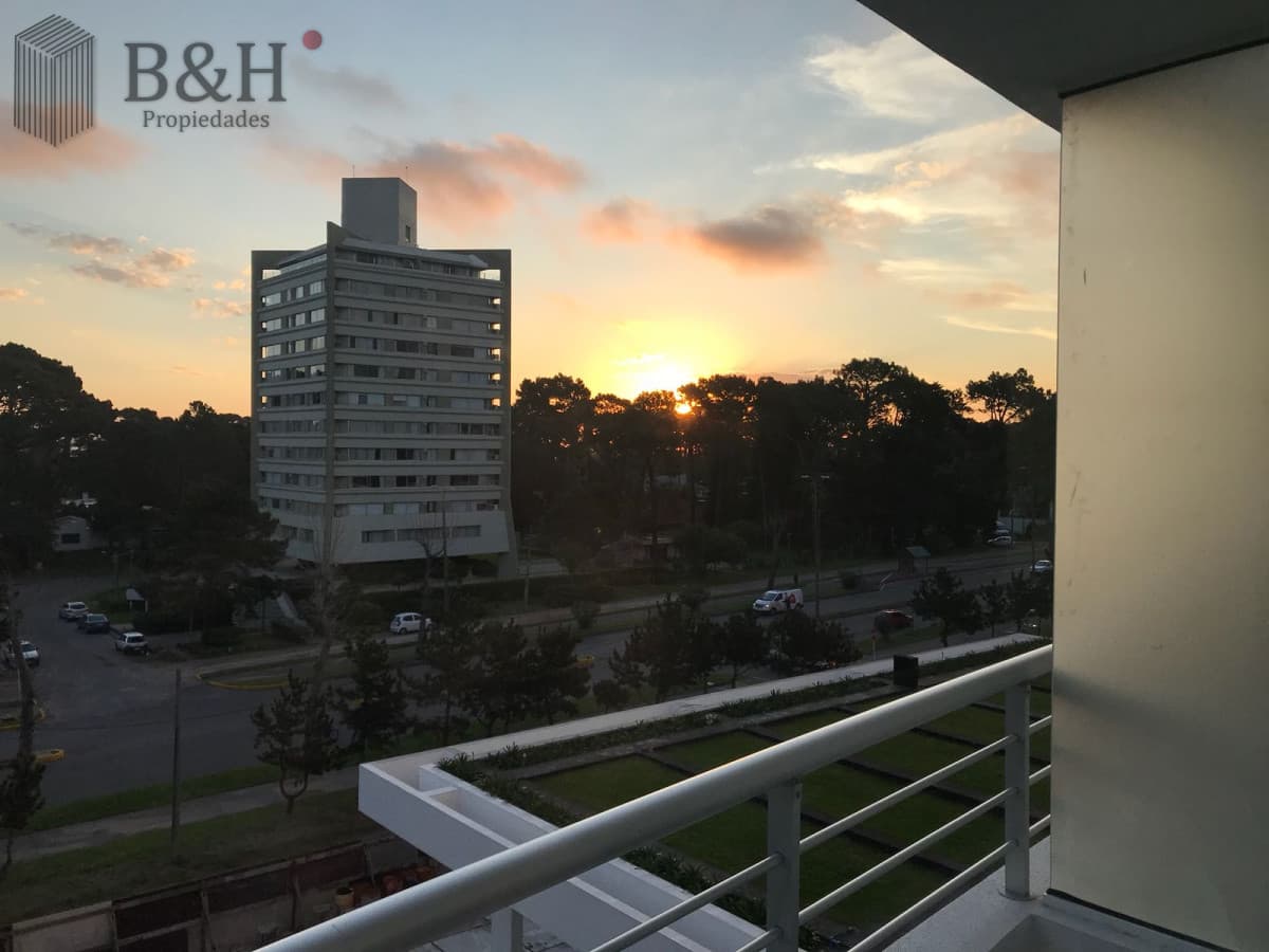 Alquiler temporario de Apartamento 2 dormitorios en Roosevelt, Punta del Este.