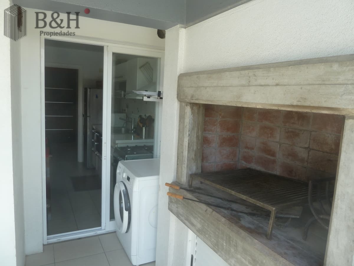 Apartamento de 2 dormitorios en torre manhattan! LA PASTORA