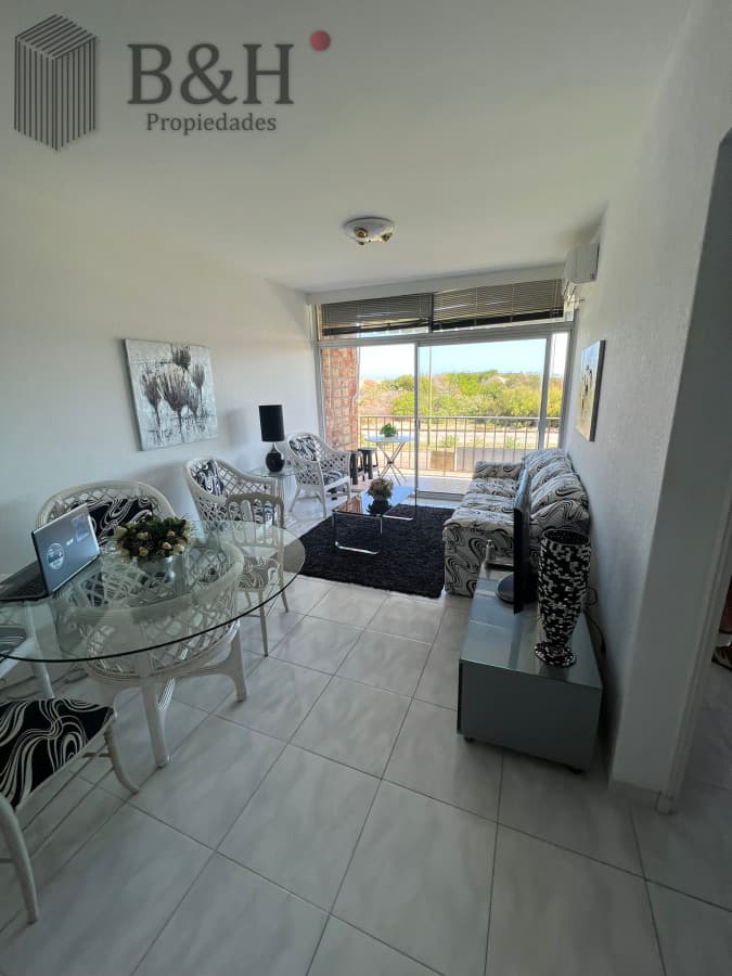 Alquiler temporario de 1 dormitorio en Playa Mansa, Punta del Este