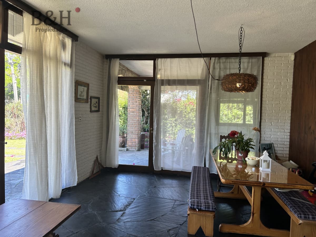 Alquiler de Temporada de casa de 3 dormitorios en Punta del Este, Uruguay