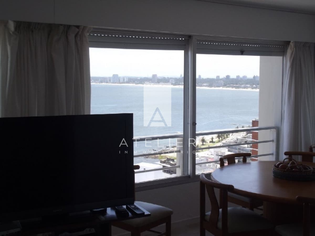 Venta apartamento 3 dormitorios, Península, Punta del Este.