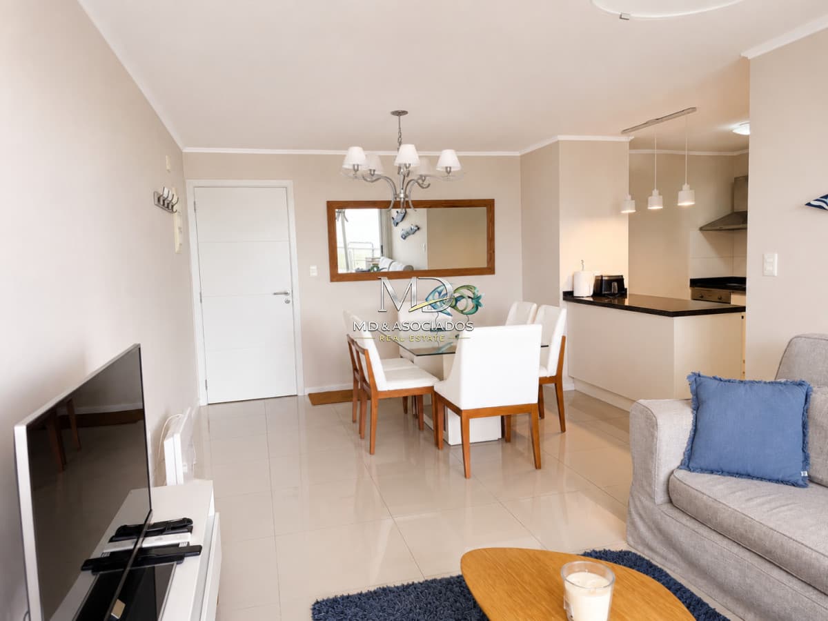 Hermoso apartamento en excelente ubicación con parrillero