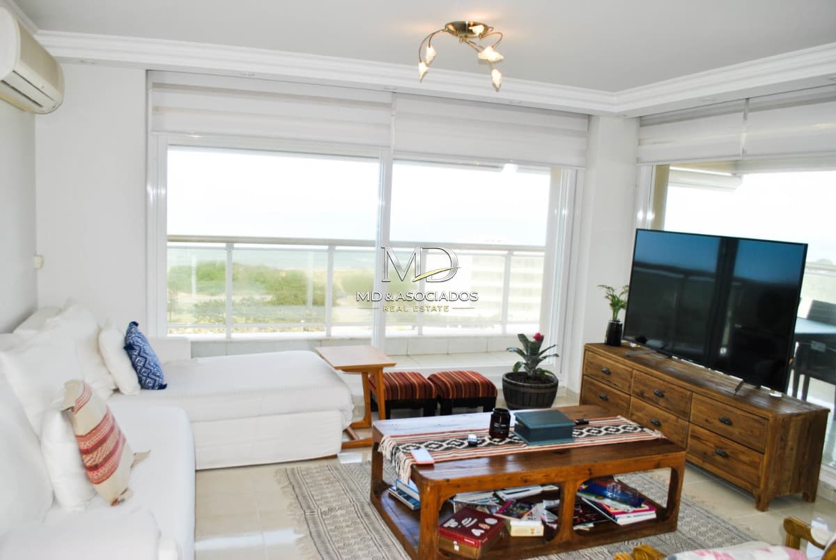 Hermoso departamento con vista única al mar
