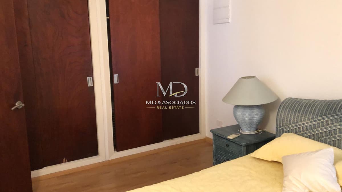 Excelente apartamento a pocas cuadras del mar.