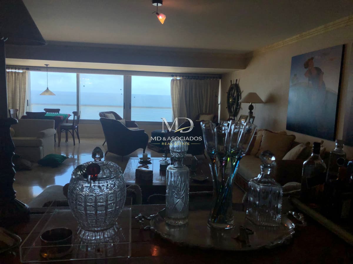 Espectacular apartamento con vista al mar. Ref. 6627