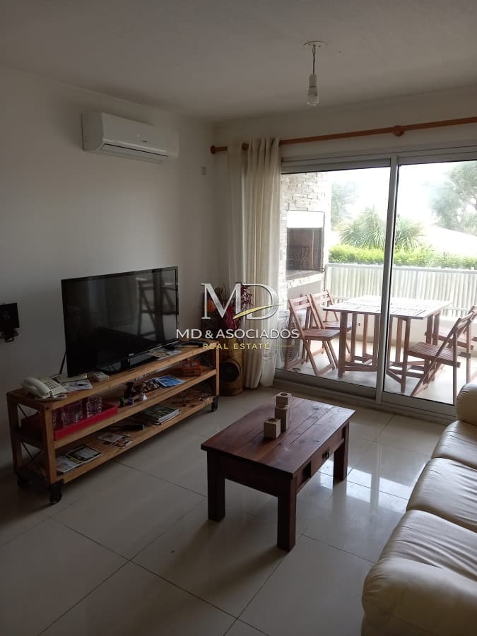 Hermoso apartamento en excelente ubicación con parrillero