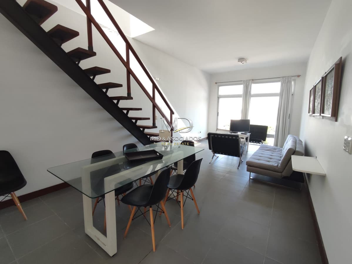 Hermoso apto muy cómodo,con vista al mar.