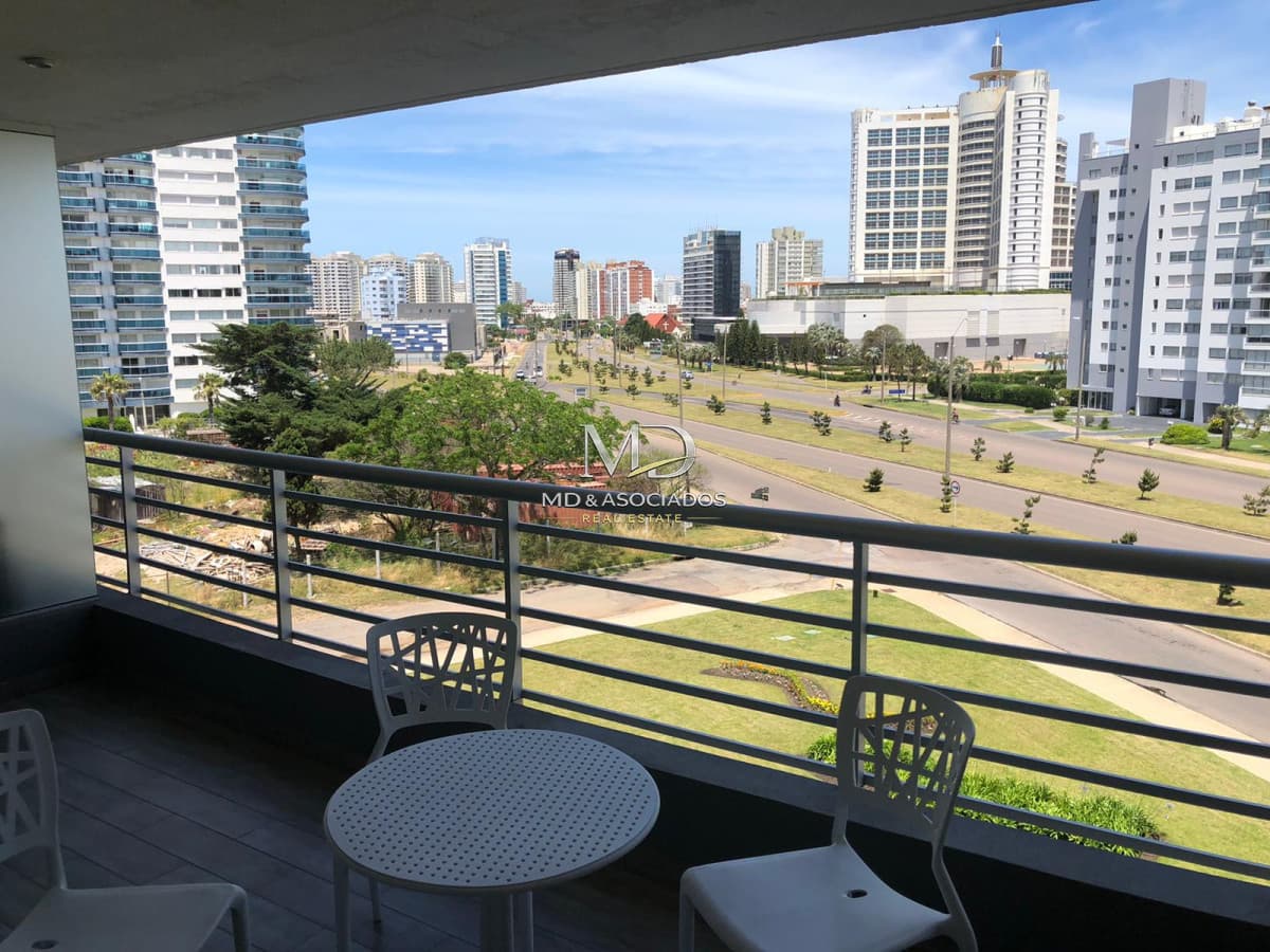 Espectacular apartamento en edificio con amenities de primer nivel